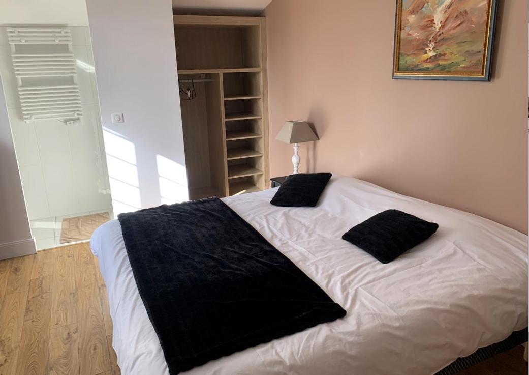 Domaine Des Peyries - Chambres Et Table D'Hotes Saint-Barthelemy-d'Agenais Екстериор снимка